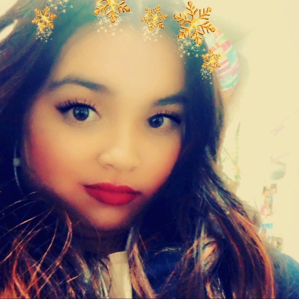 Meet your Posher, Lindzey
